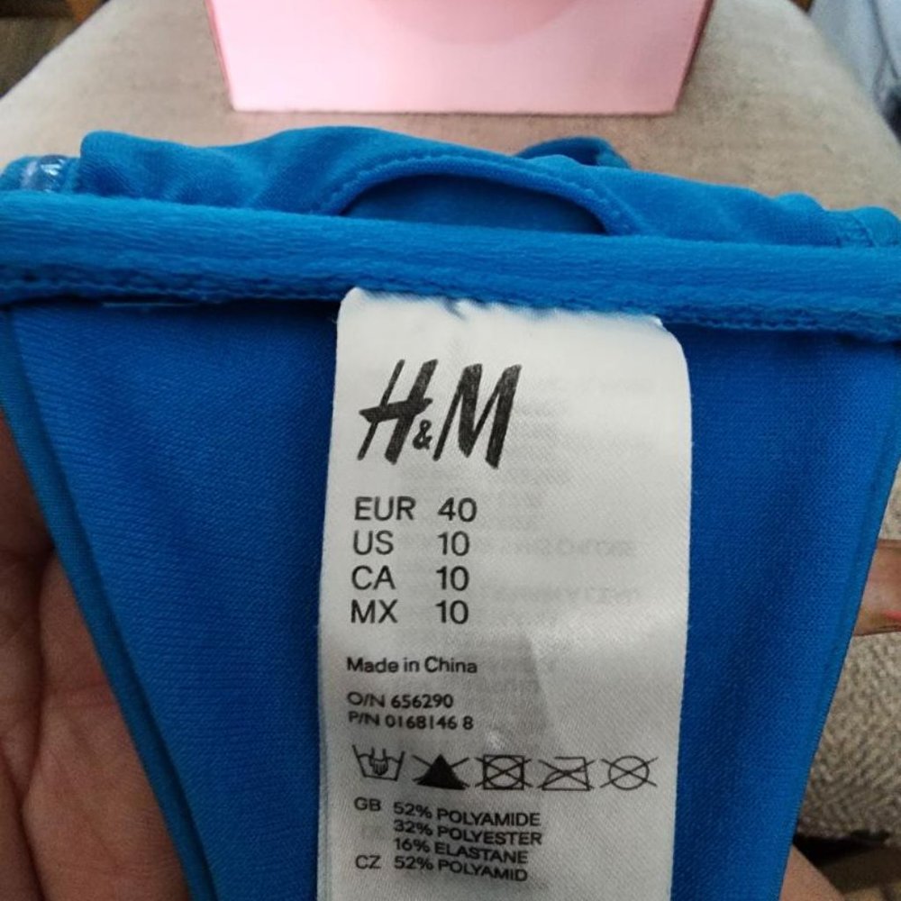 H&M BIkini Top SZ 10 - Picture 4 of 4